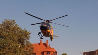 Śmigiel: 8-latka spadła z dachu. Dziewczynka trafiła do szpitala
