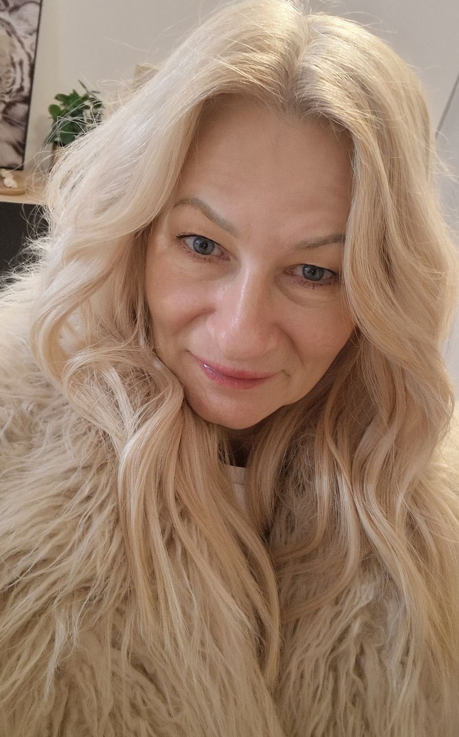 Dorota Świętoniowska to miłośniczka mody, która oddała się pasji na emeryturze