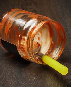 Brudne słoiki wyrzucaj do tego kosza. Wiedziałeś o tym?