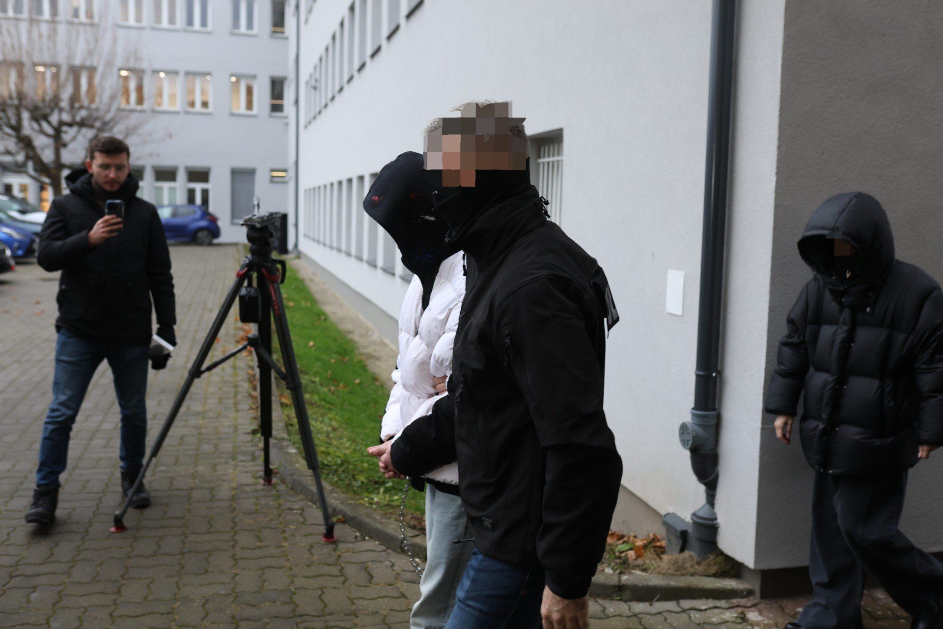 Morderstwo w Słupsku. Podejrzewany doprowadzony do prokuratury.