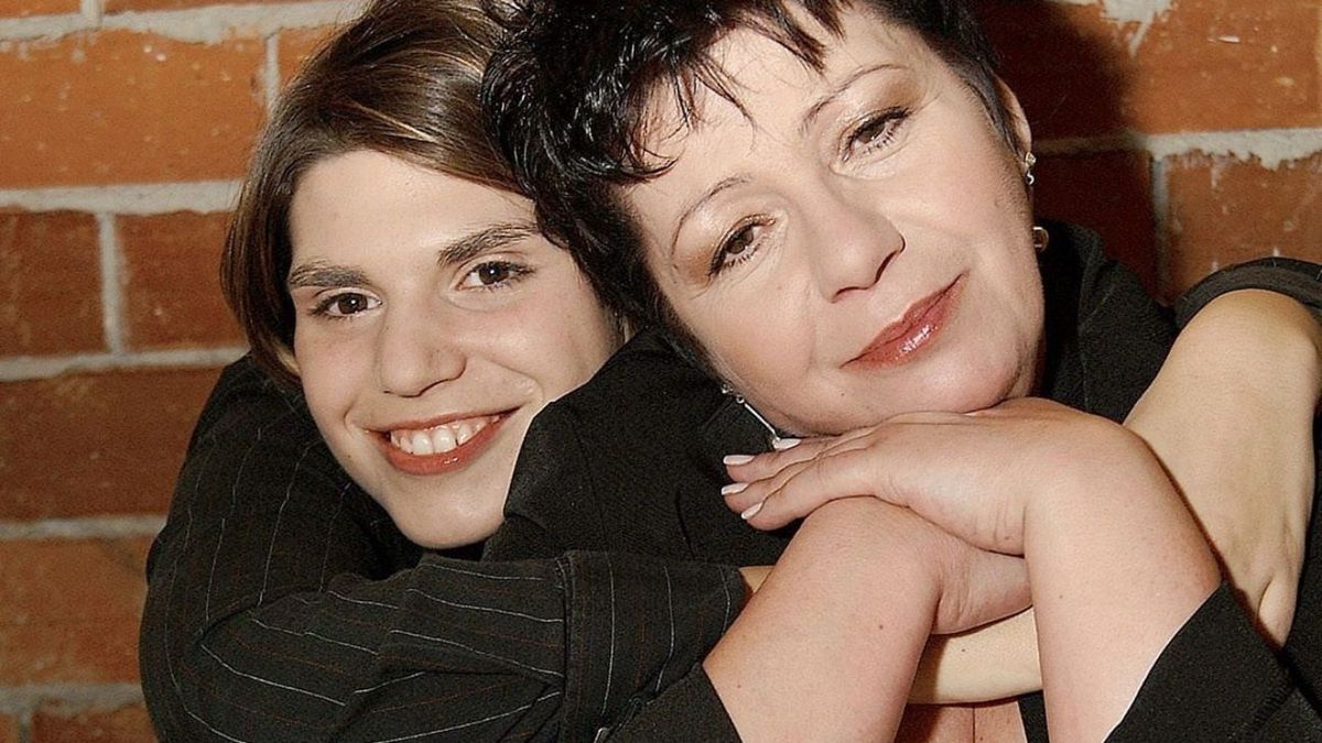 Ewa Bem z córką Pamelą w 2003 roku