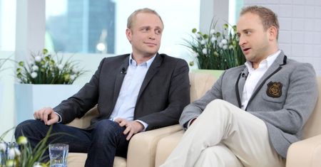 Adamczyk zagrał w międzynarodowej produkcji! Nie wytną go?