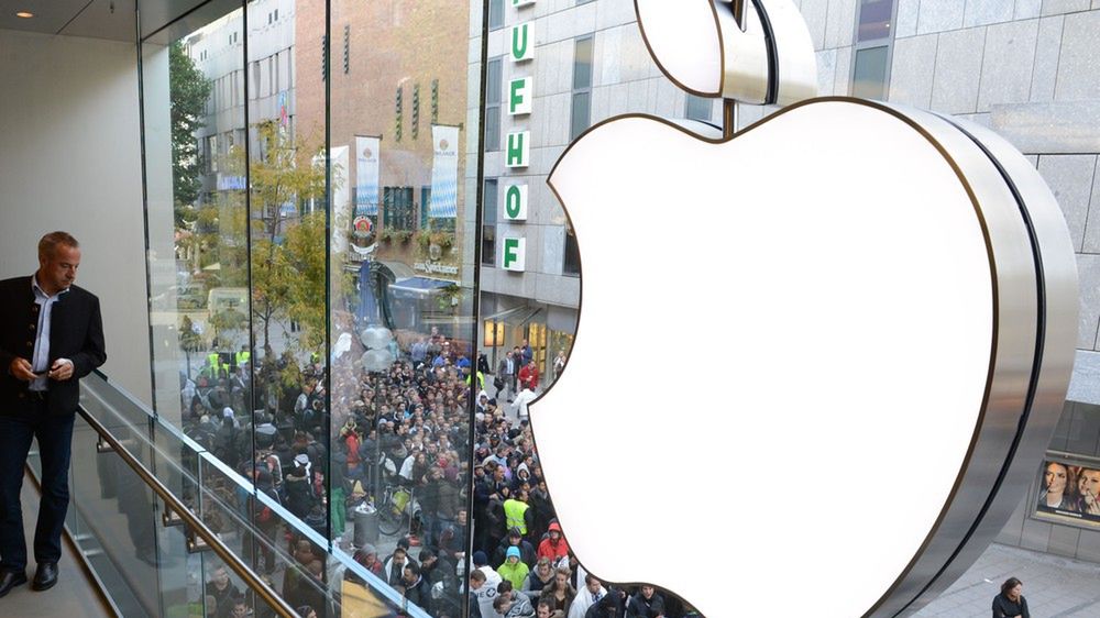 Apple coraz bliżej jest wyceny na poziomie biliona dolarów