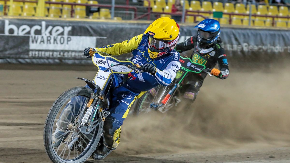 WP SportoweFakty / Arkadiusz Siwek / Na zdjęciu: Robert Lambert w kasku żółtym