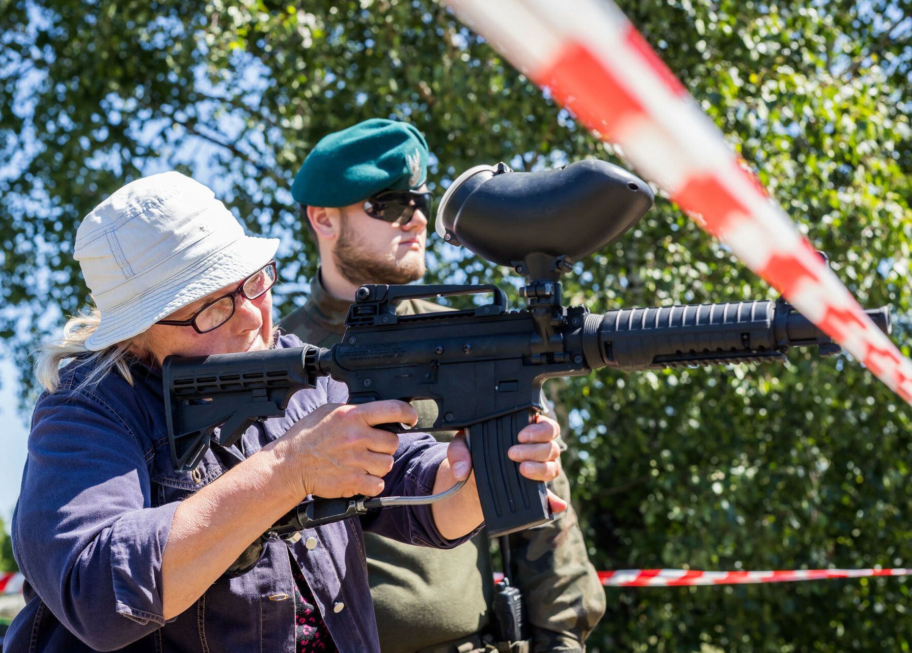 "Fajne czasy już odeszły". Po aferze z syrenami emerytowany pułkownik wzywa do powszechnej edukacji