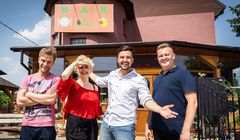 „Miłość na zakręcie” od 19 sierpnia w Czwórce. Emisja 4 razy w tygodniu w prime-time (zdjęcia)