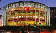 McDonald's świętuje 50-lecie Big Maca i w kampanii wraca do przeszłości (wideo)