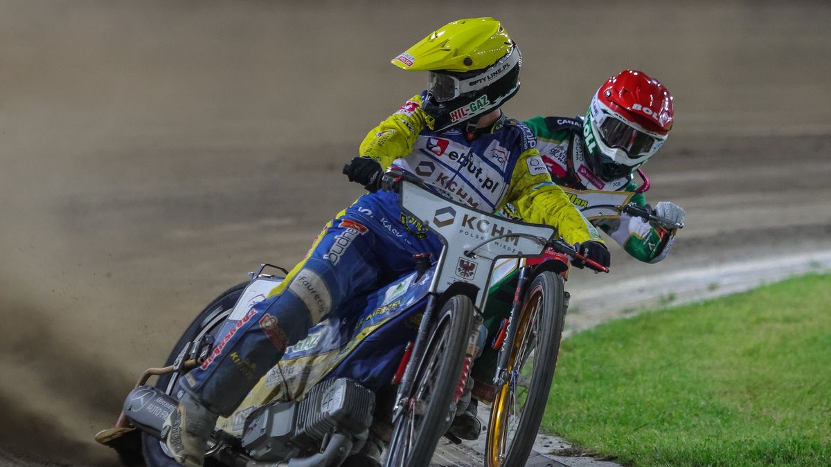 WP SportoweFakty / Patryk Kowalski / Na zdjęciu: Oskar Fajfer przed Mikkelem Michelsenem