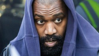 Kanye West szokuje, mówiąc, że w dzieciństwie utrzymywał stosunki SEKSUALNE z KUZYNEM. Fani oburzeni: "Jesteś obrzydliwy"