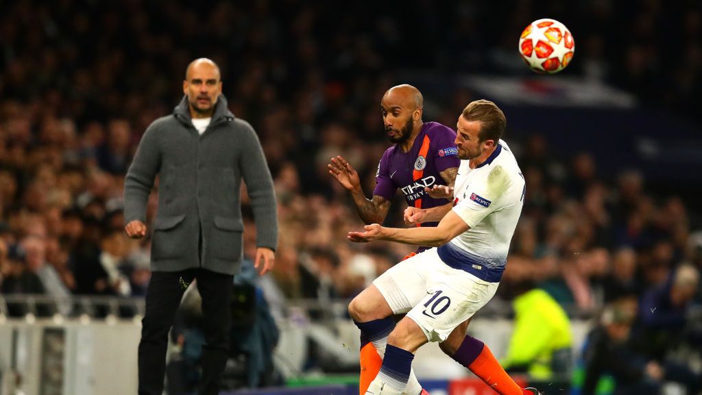 Zdjęcie okładkowe artykułu: Getty Images / Chris Brunskill/Fantasista / Na zdjęciu: Harry Kane w starciu Fabianem Delphem