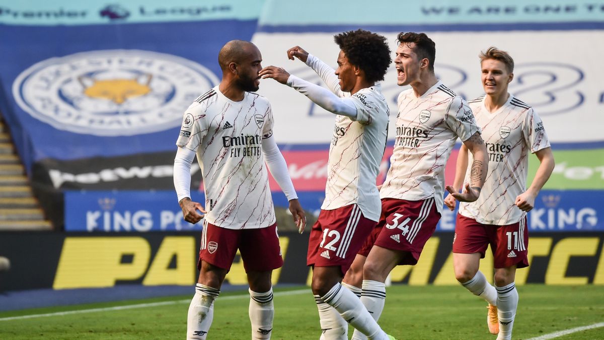 PAP/EPA / Rui Vieira / Na zdjęciu: radość piłkarzy Arsenal FC