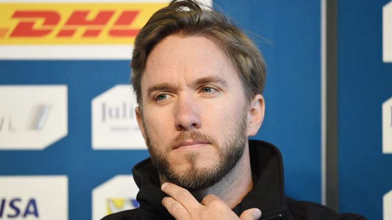 Zdjęcie okładkowe artykułu: AFP / Na zdjęciu: Nick Heidfeld