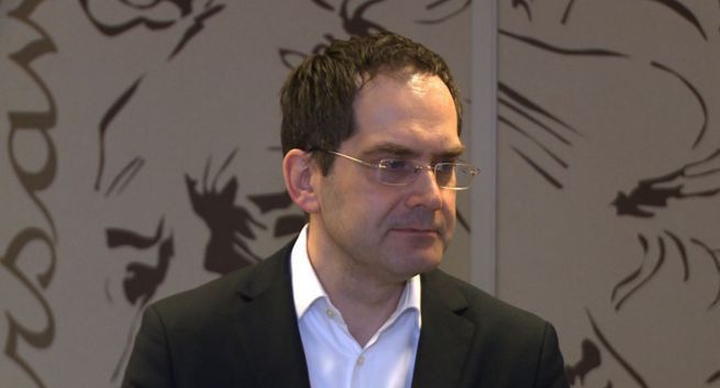 W internecie Polacy spędzają średnio 11 godzin dziennie. To prawie dwa razy więcej niż dwa lata temu