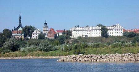 Wybory prezydenckie 2025. Jak głosowano w Sandomierzu, Ostrowcu Świętokrzyskim i Starachowicach?