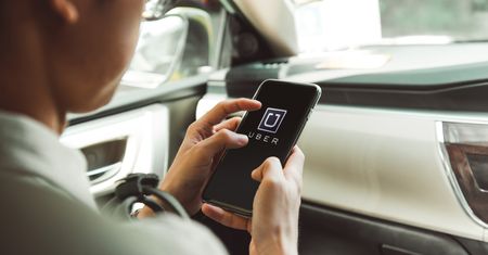Uber bije rekordy popularności w Polsce. Tradycyjne taksówki zmierzają do lamusa?