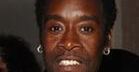 Don Cheadle w schronisku dla psów