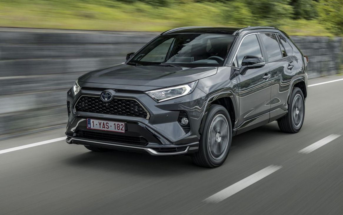 Premiery Toyoty na 2021 r. Gwiazdą pierwszej połowy roku będzie RAV4 plug-in