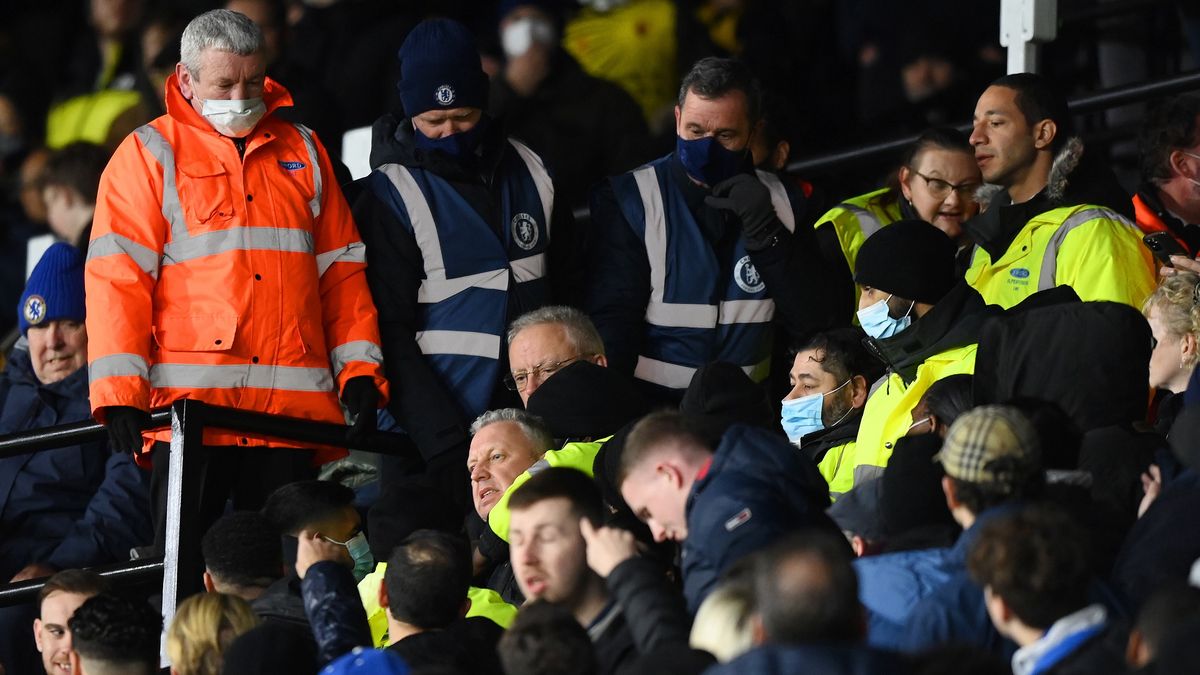 Zdjęcie okładkowe artykułu: Getty Images / Justin Setterfield / Na trybunach podczas meczu Watford - Chelsea trwała walka o życie jednego z kibiców
