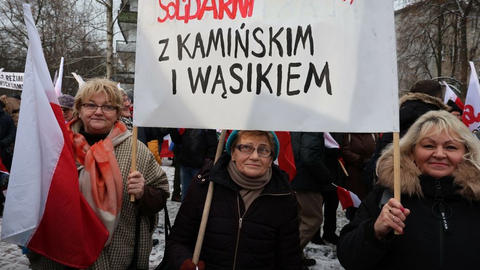 Protest Wolnych Polakow - manifestacja zorganizowana przez Prawo i Sprawiedliwość przeciwko rządowi Donalda Tuska. 
