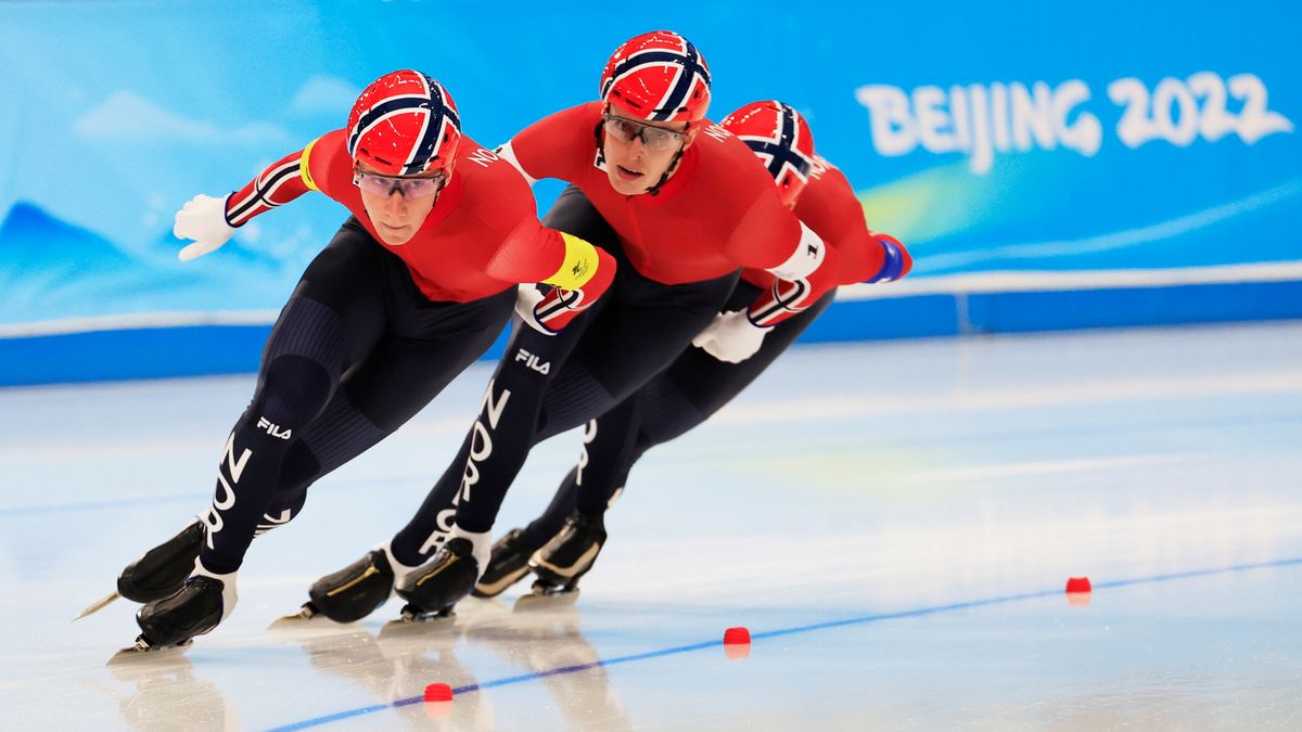 Zdjęcie okładkowe artykułu: PAP/EPA / ALEX PLAVEVSKI / Na zdjęciu: reprezentanci Norwegii