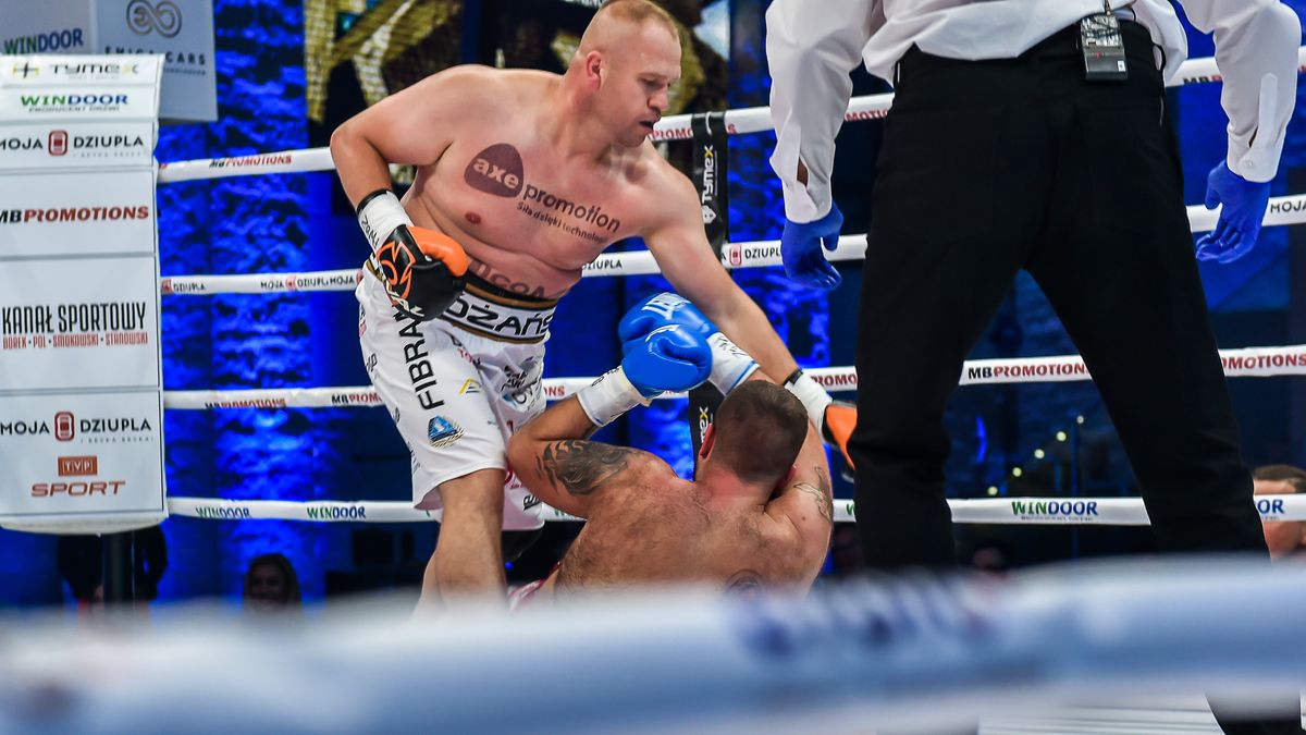 Materiały prasowe / Mariusz Konfiszer / Łukasz Różański pokonał Eriksa Kalasnikovsa