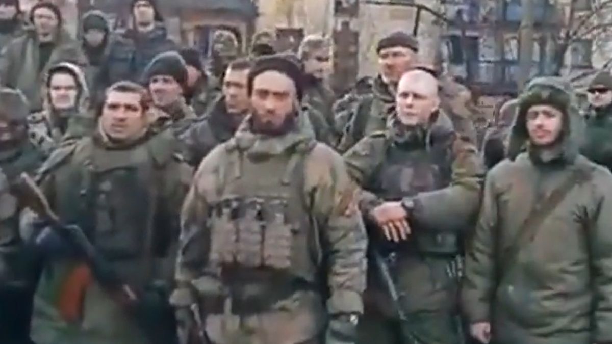 Bunt zmobilizowanych spod Moskwy. Odmówili wydania broni, wysunęli żądania do władz