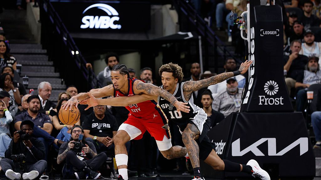 Getty Images / Ronald Cortes / Jeremy Sochan