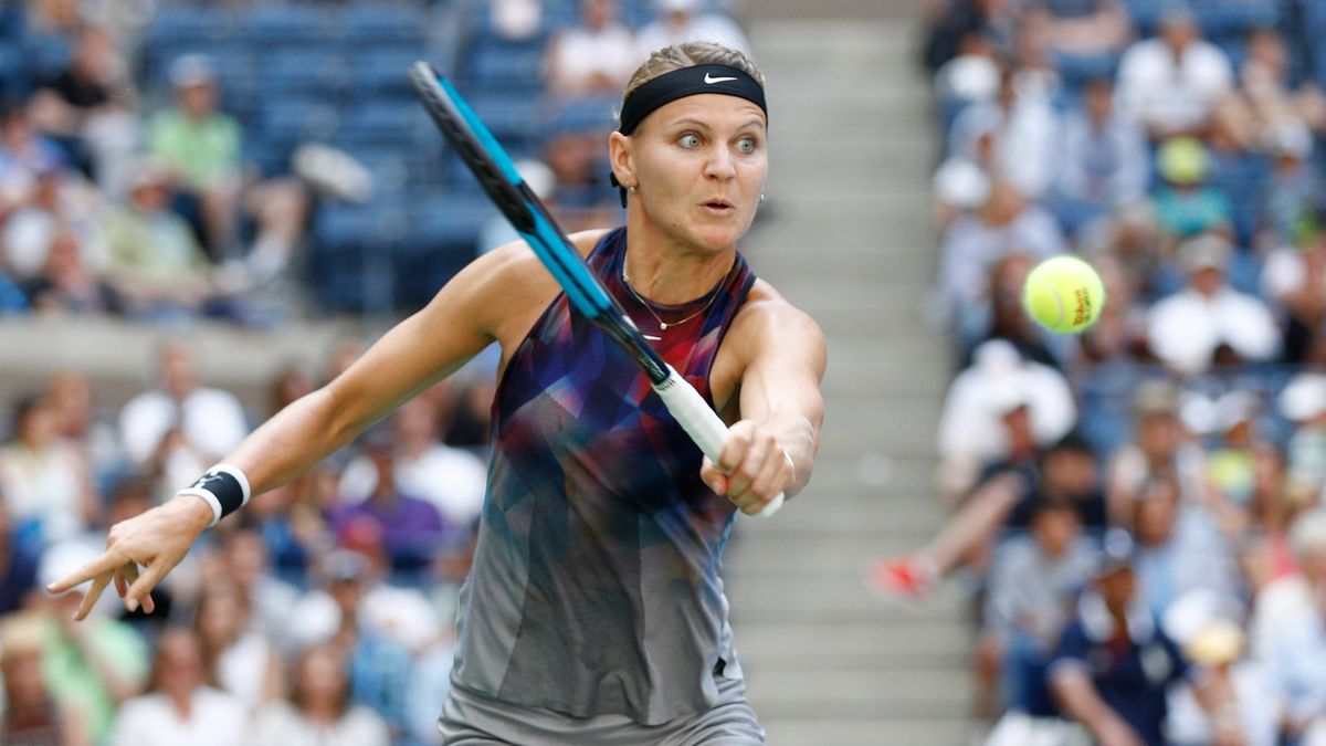 PAP/EPA / JUSTIN LANE / Lucie Safarova