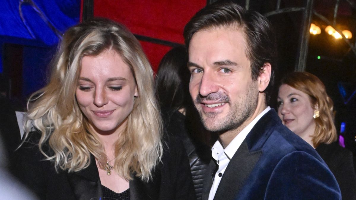 Piotr Stramowski o rozbieranych scenach. Na zdjęciu aktor i jego partnerka Natalia Krakowska