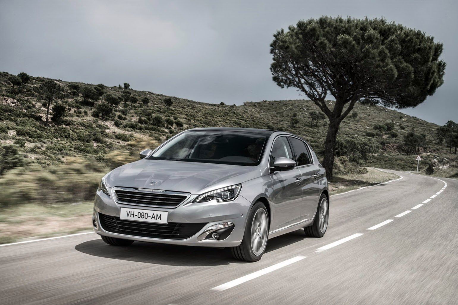 Nowy Peugeot 308 w obszernej galerii zdjęć 81
