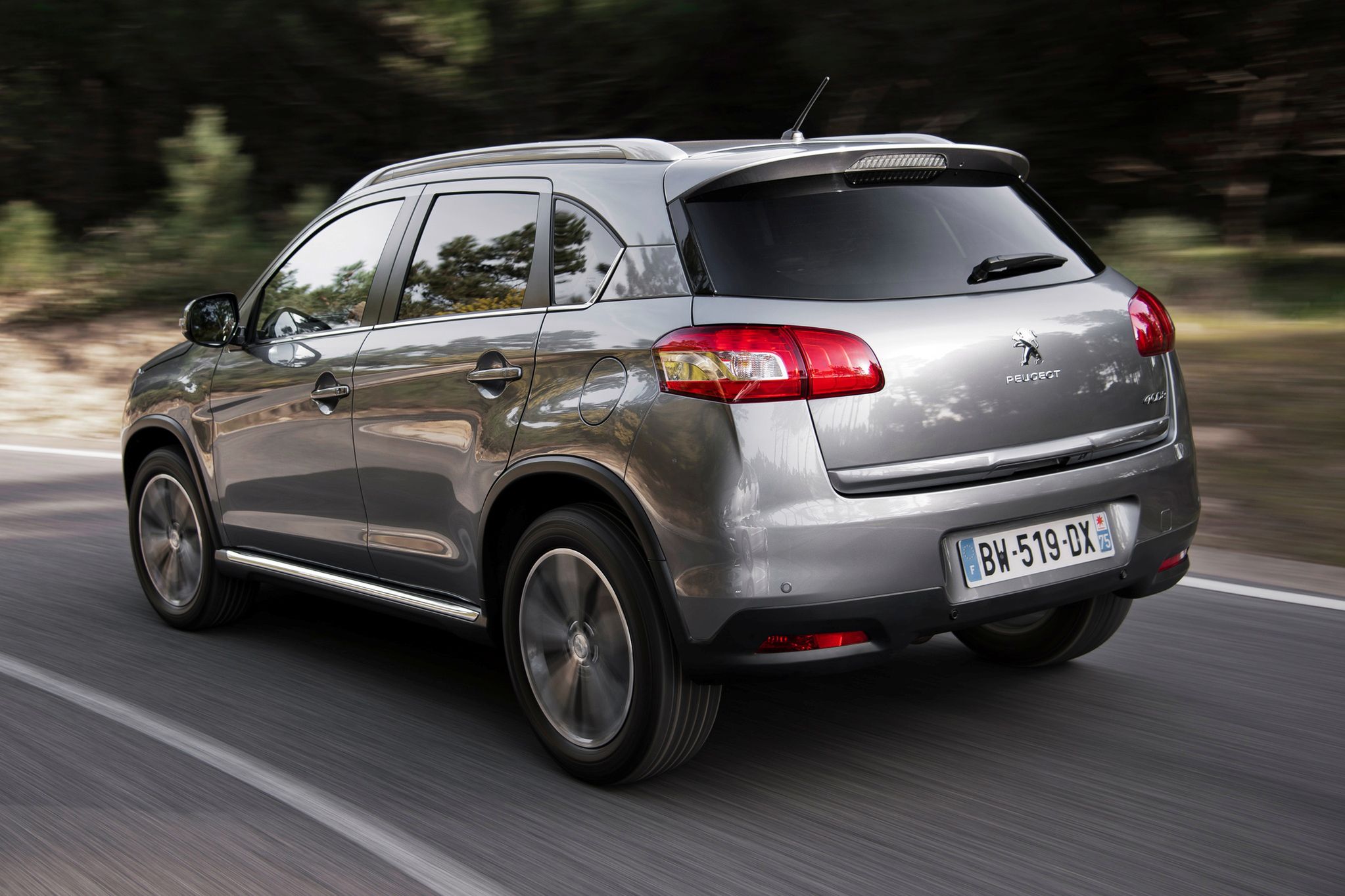 Peugeota 4008 łatwiej kupić z napędem na cztery koła