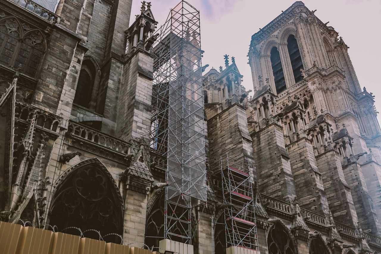 Francja. Polka pracuje przy odbudowie katedry Notre-Dame