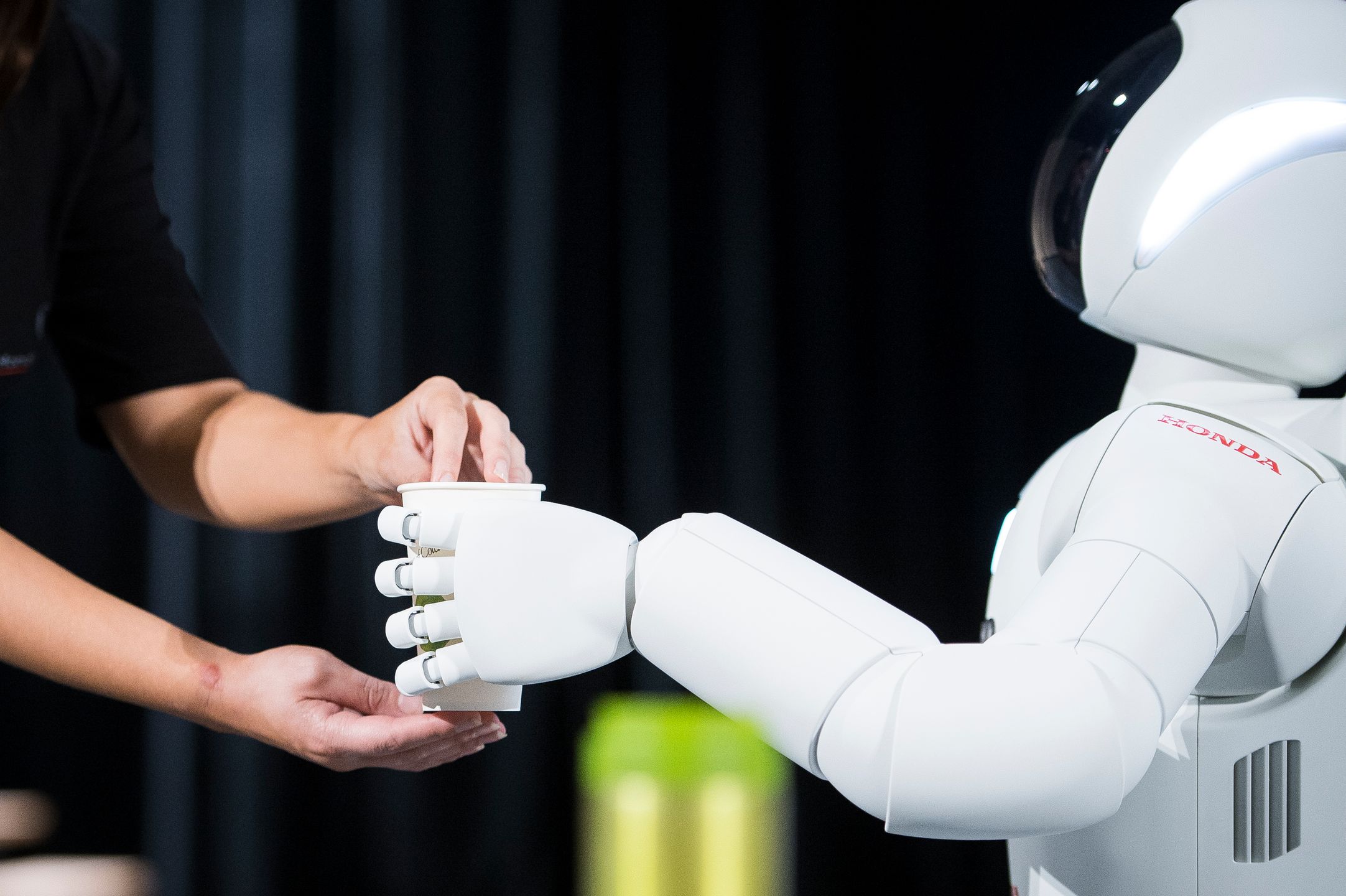 5 rzeczy, za które pokochałem robota ASIMO 20
