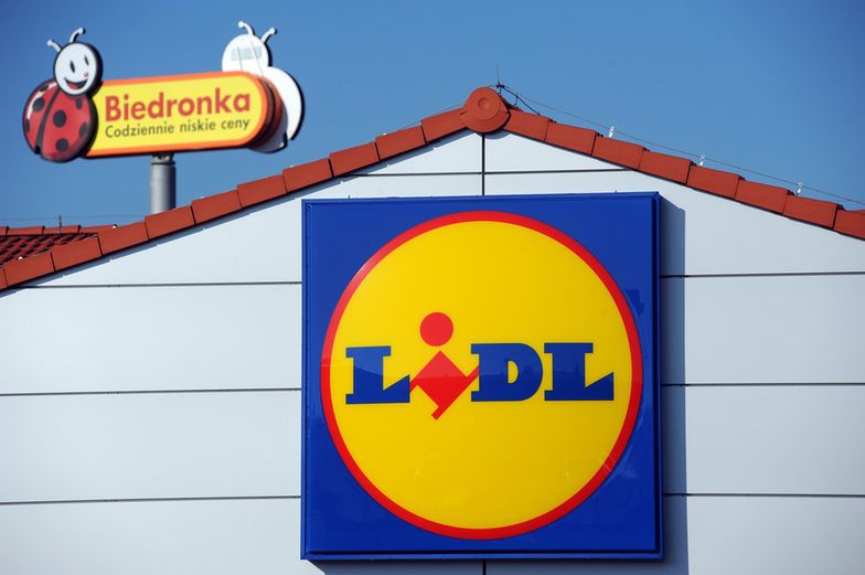 Biedronka i Lidl ostro walczą o nasze pieniądze. Rekordowe wydatki sieci na promocję