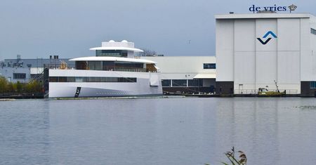 Jacht Steve'a Jobsa aresztowany w Amsterdamie