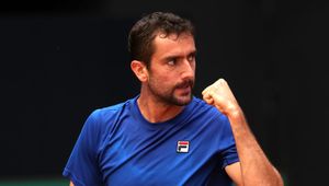 ATP Singapur: Marin Cilić zakończył serię porażek. Aleksander Bublik i Yoshihito Nishioka powalczą o półfinał