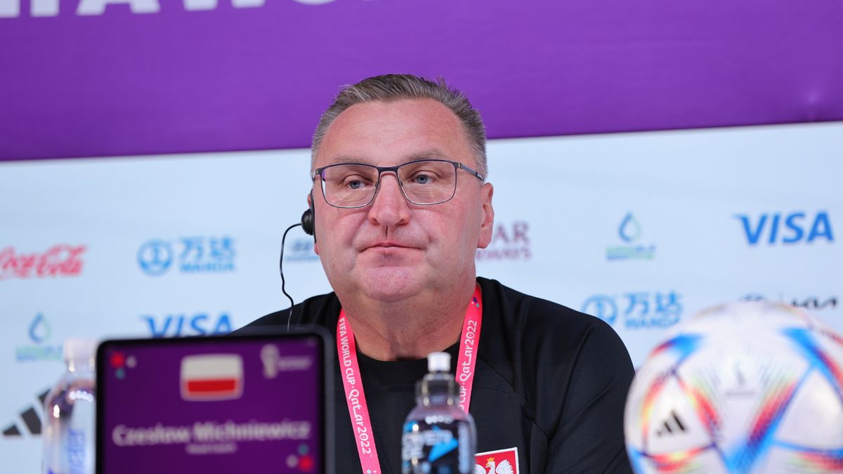 PAP/EPA / ABIR SULTAN / Na zdjęciu: Czesław Michniewicz