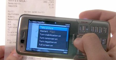 Nokia Magnifier - telefon jako lupa