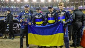 W jego ojczyźnie trwa wojna. Takie wiadomości dostawał od znajomych z frontu