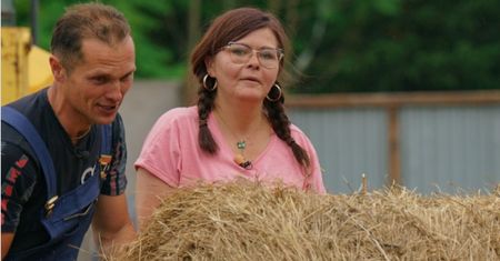 Była kandydatką rolnika, dziś nie przebiera w słowach. "Dno totalne"