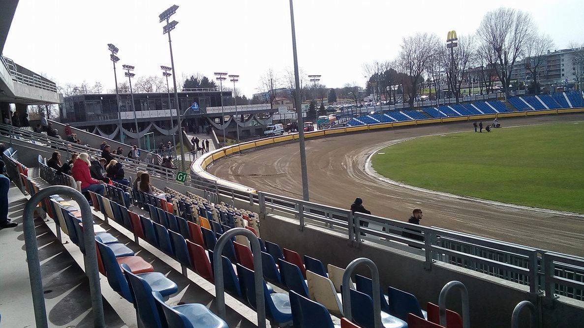 Zdjęcie okładkowe artykułu: WP SportoweFakty / Mateusz Lampart / Na zdjęciu: stadion Stali Rzeszów