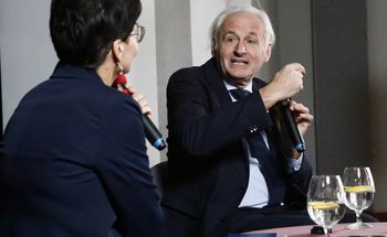 Grudziądz: Kameralne spotkanie z Krzesimirem Dębskim w klubie "Akcent"