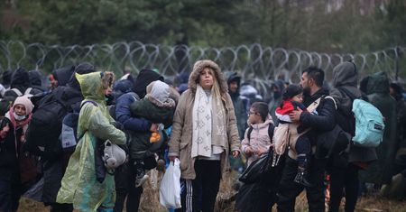 Szykuje się kolejna eskalacja na granicy? "Migrantom zapowiada się, że przyjadą po nich autobusy z Niemiec"