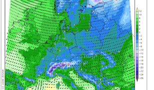 Pogoda znów namiesza. W dzień burze, w nocy wysokie mrozy