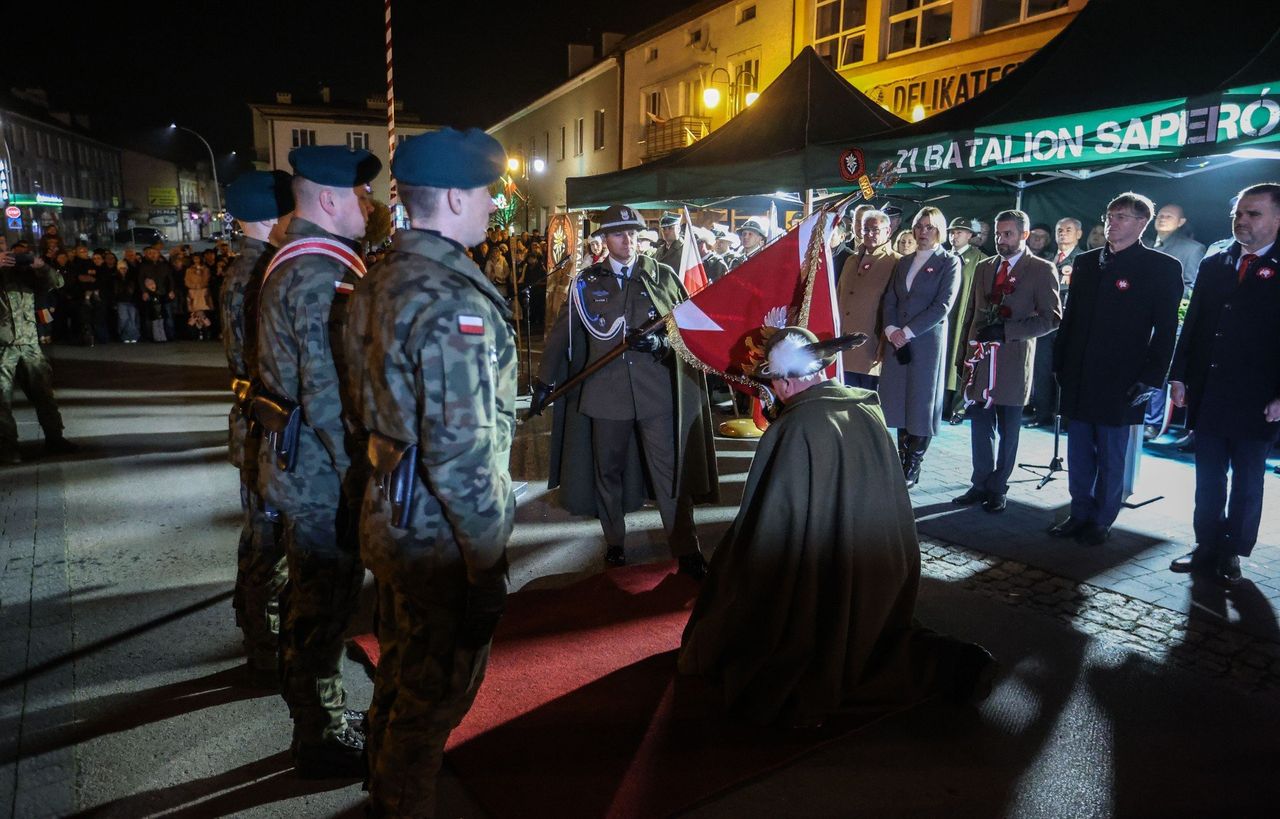 Przeworsk: Wręczenie Chorągwi Wojska Polskiego dla 21. Batalionu Saperów
