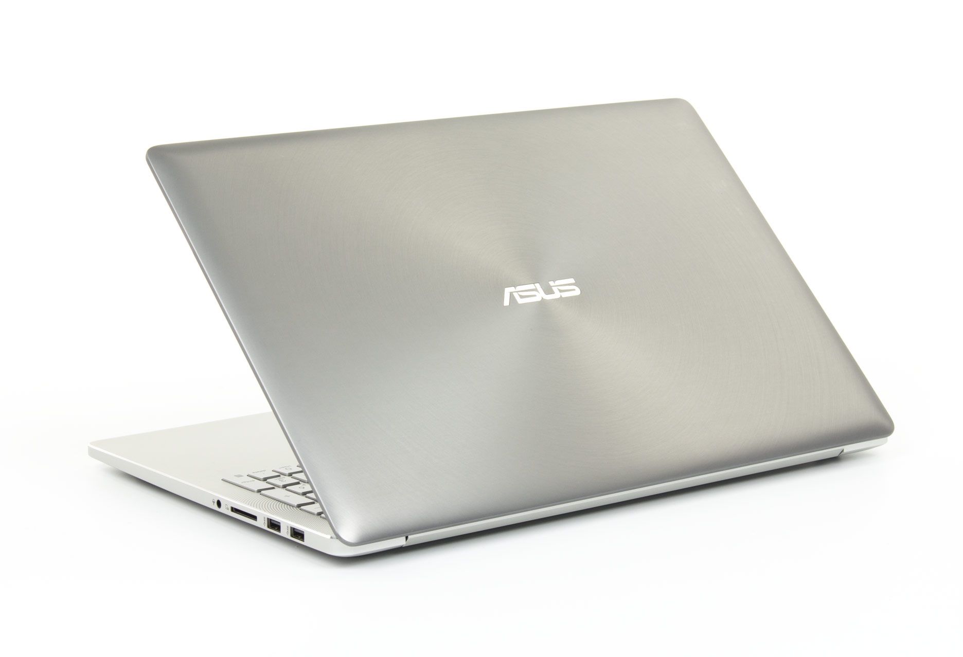 Asus Zenbook Pro UX501 tył