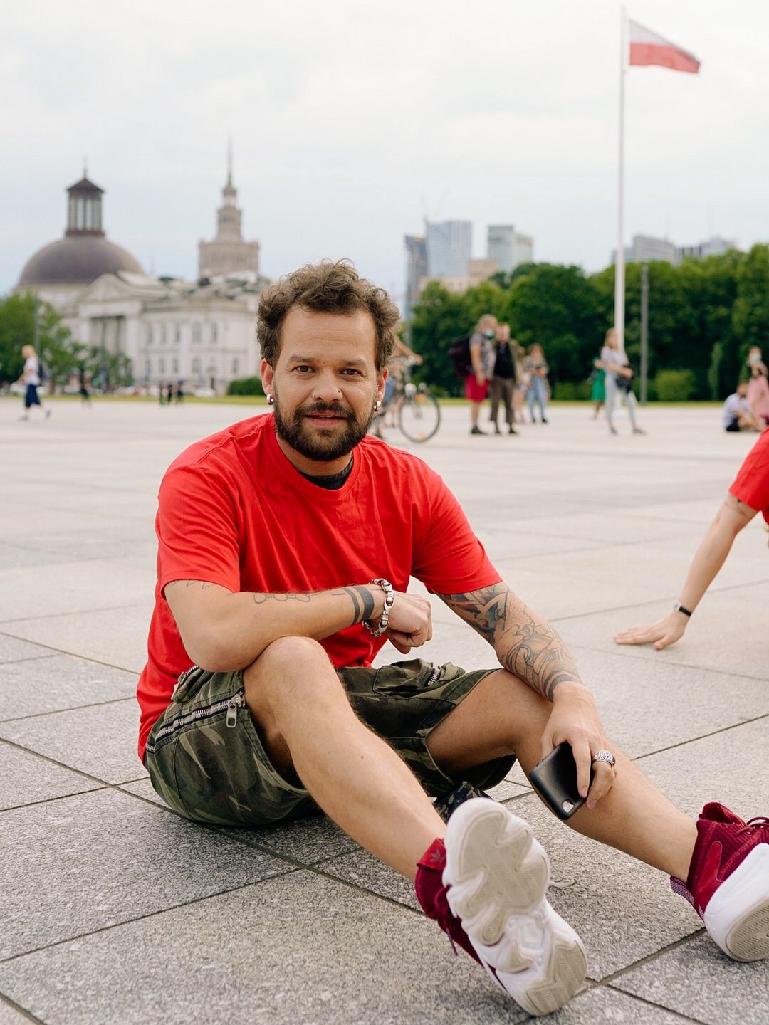 Gwiazdy i aktywiści protestują przeciw dyskryminacji społeczności LGBT