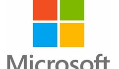 Microsoft z ponad 30 mld USD przychodu i 8,8 mld dolarów zysku. Wycena: bilion dolarów