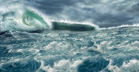 Fala zatopiła łodzie i uderzyła w domy. Nie było to zwykłe tsunami w Iranie