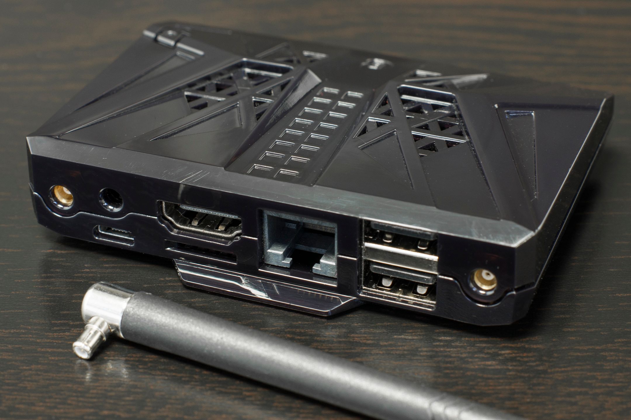 Geekbox: test hybrydowego odtwarzacza 4K z Androidem i Linuksem do wyboru 2